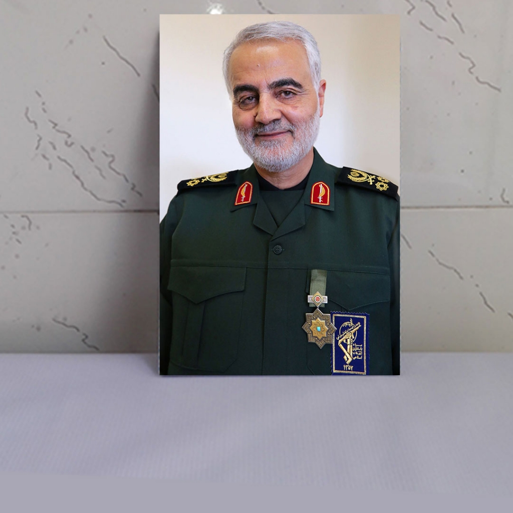 قاب شهید قاسم سلیمانی طرح تصویر باکیفیت نظامی