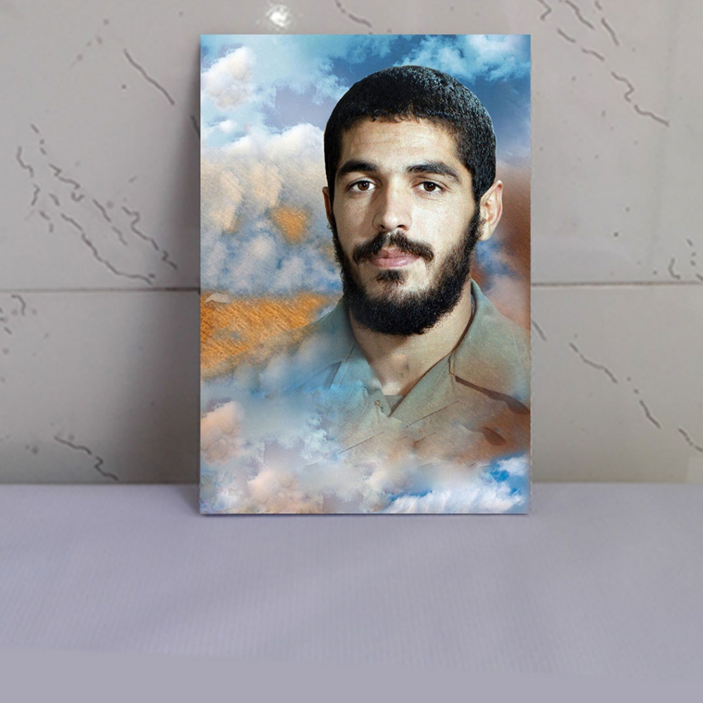 قاب شاسی شهید ابراهیم هادی؛ هادی دلها