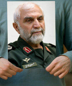 پوستر باکیفیت شهید حاج حسین همدانی جنس گلاسه