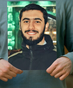 پوستر باکیفیت شهید طلبه آرمان علی وردی جنس گلاسه