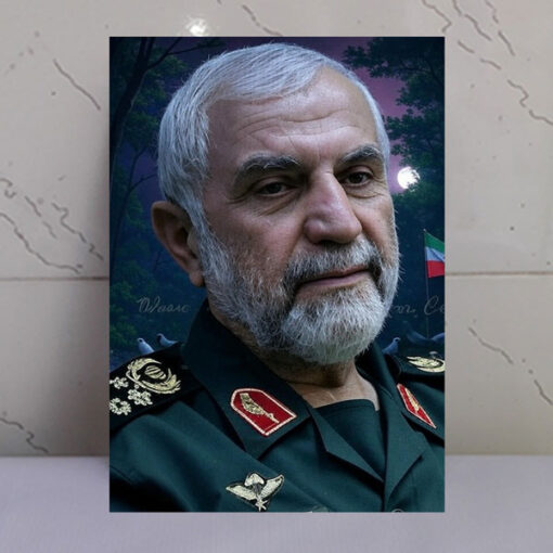 قاب شاسی شهید سردار مدافع حرم حاج حسین همدانی