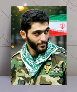 قاب شاسی شهید محمودرضا بیضایی مدافع حرم