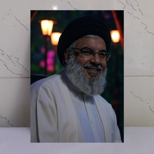قاب شاسی شهید سید حسن نصرالله در شب