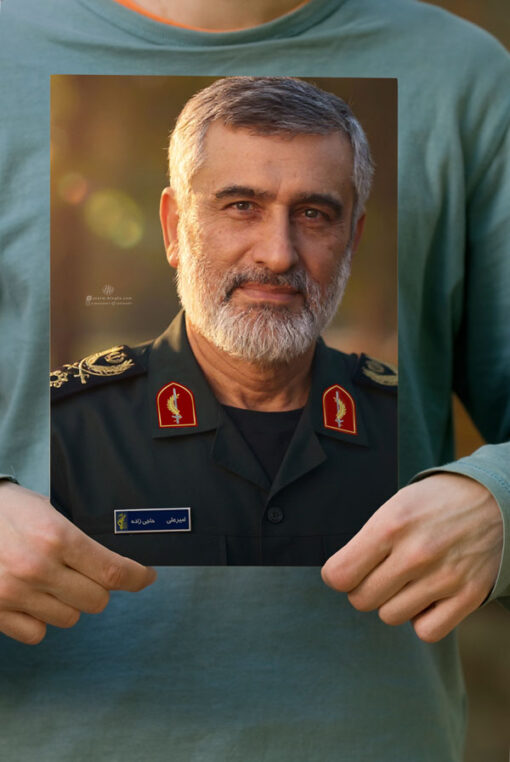 پوستر پرتره زیبای شهید سردار حاجی زاده