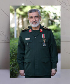 قاب زیبای دانشمند شهید سردار حاجی زاده با لباس پاسداری