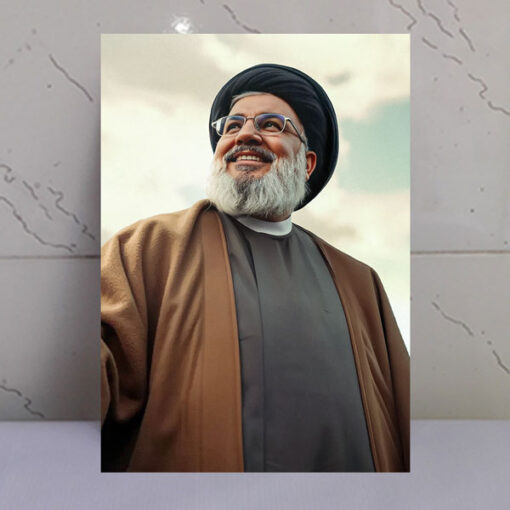 قاب شاسی شهید سید حسن نصرالله با نگاه به آسمان