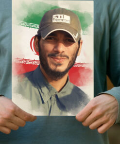 پوستر شهید محمدهادی ذوالفقاری با پس زمینه پرچم ایران